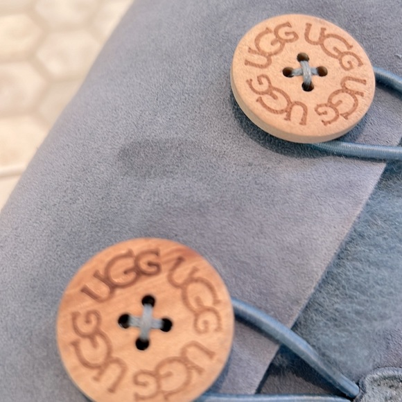 UGG Australia Bailey Button Triplet Dolphin Blue Leather Boots Women’s Size 6 - Picture 14 of 16